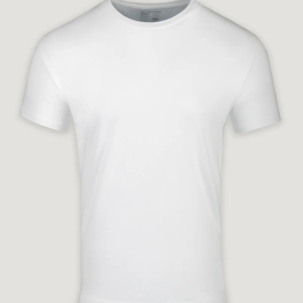 Bundle Two (2) USED Fresh Clean Threads White Crew Neck  XXL Men's Premium Tees